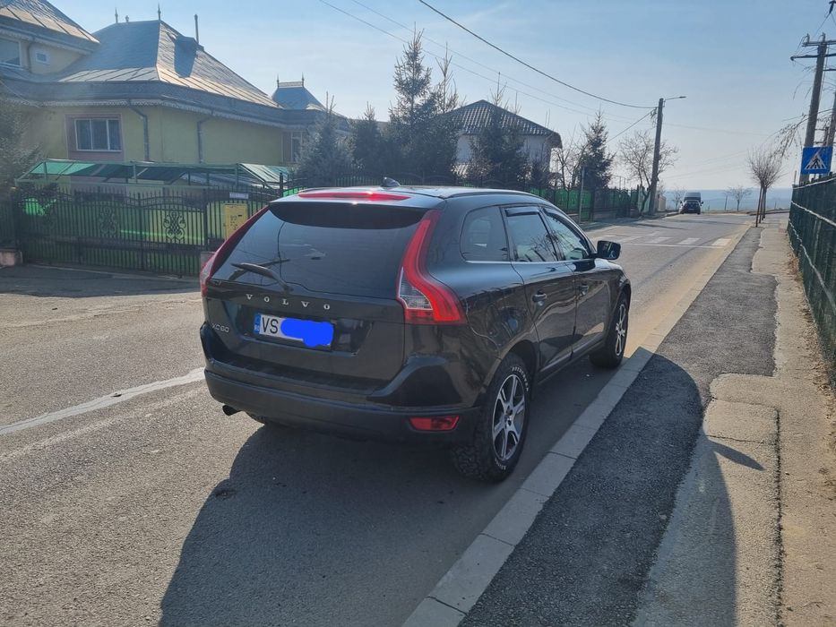 VOLVO XC 60 an 2011 2.0 tdi