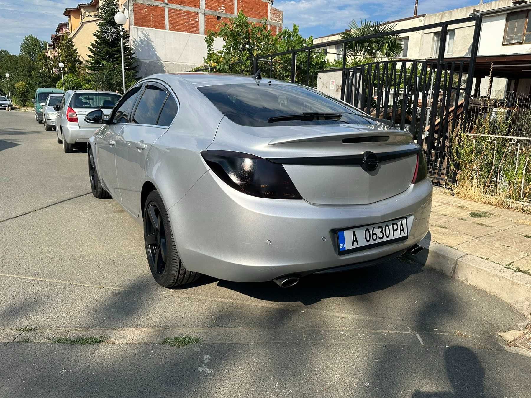 Опел инсигния 2.0 турбо