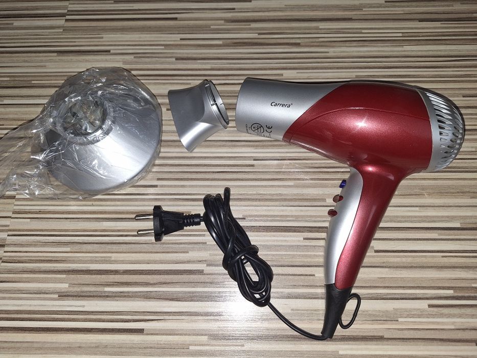 Uscător păr Carrera 2000W nou.