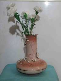 Декоративные вазы для цветов и  кувшин из чешского красного стекла