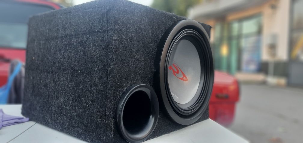 Alpine 12" SWR-1242D