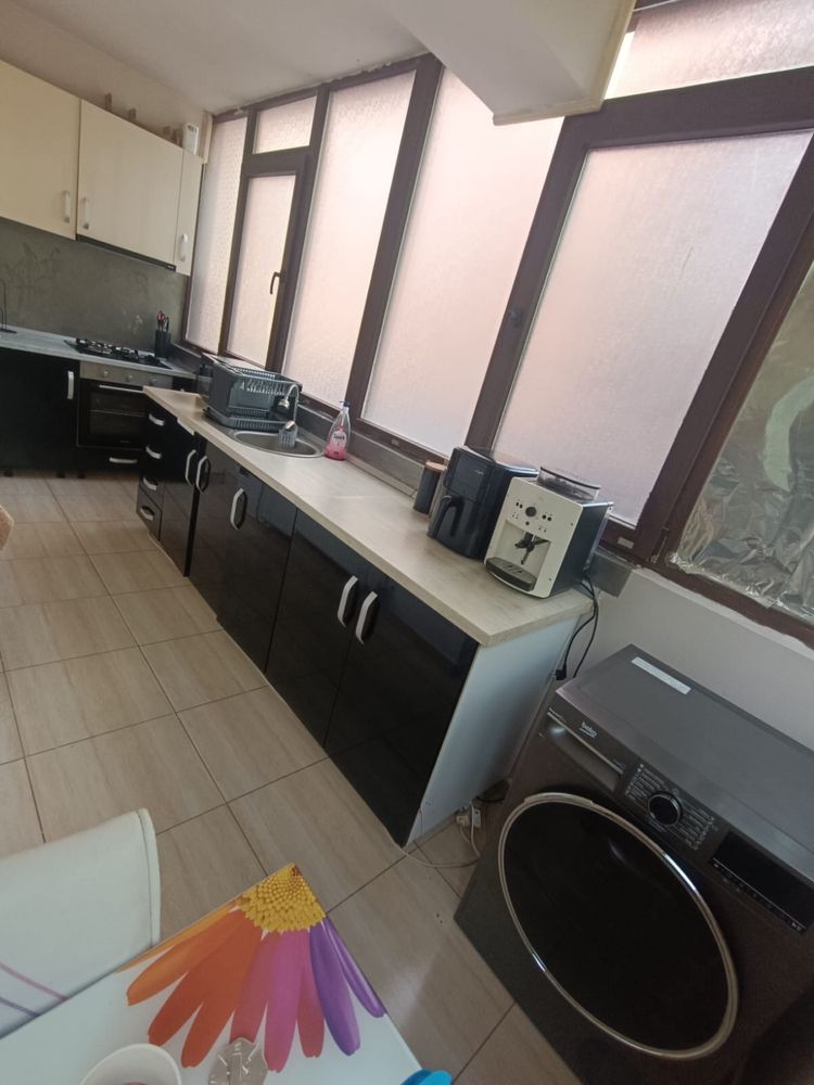 Vand apartament 3 camere Chiajna