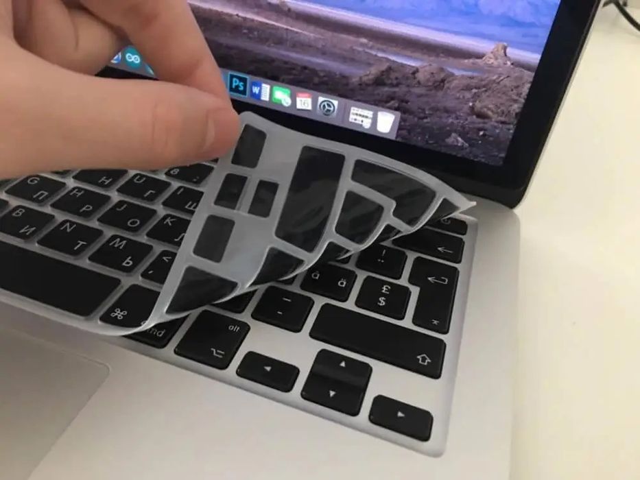 Чехол накладка для клавиатуры все макбуком