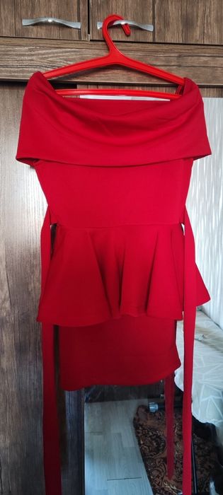 Всё по 250 000сум.