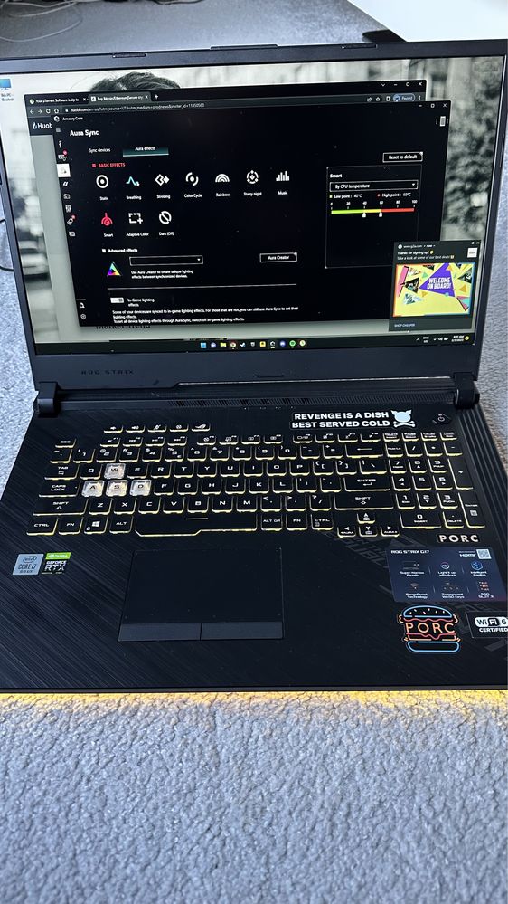 Vand laptop gaming Asus Rog 17" i7-gen10, gtx2060-6gb, 16ddr, 1T ssd