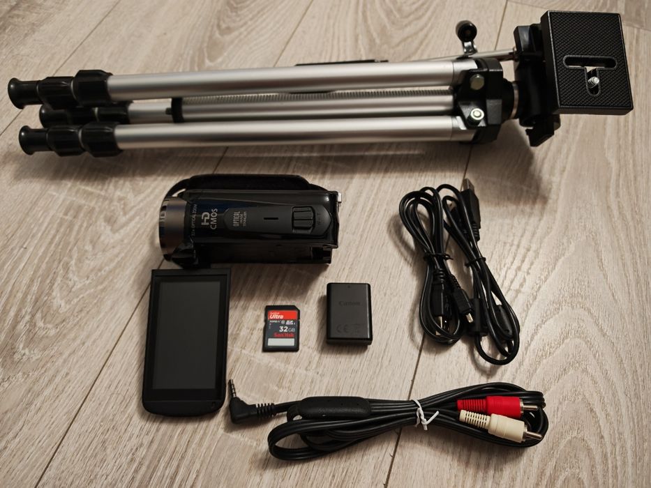 Camera video / foto CANON si trepied