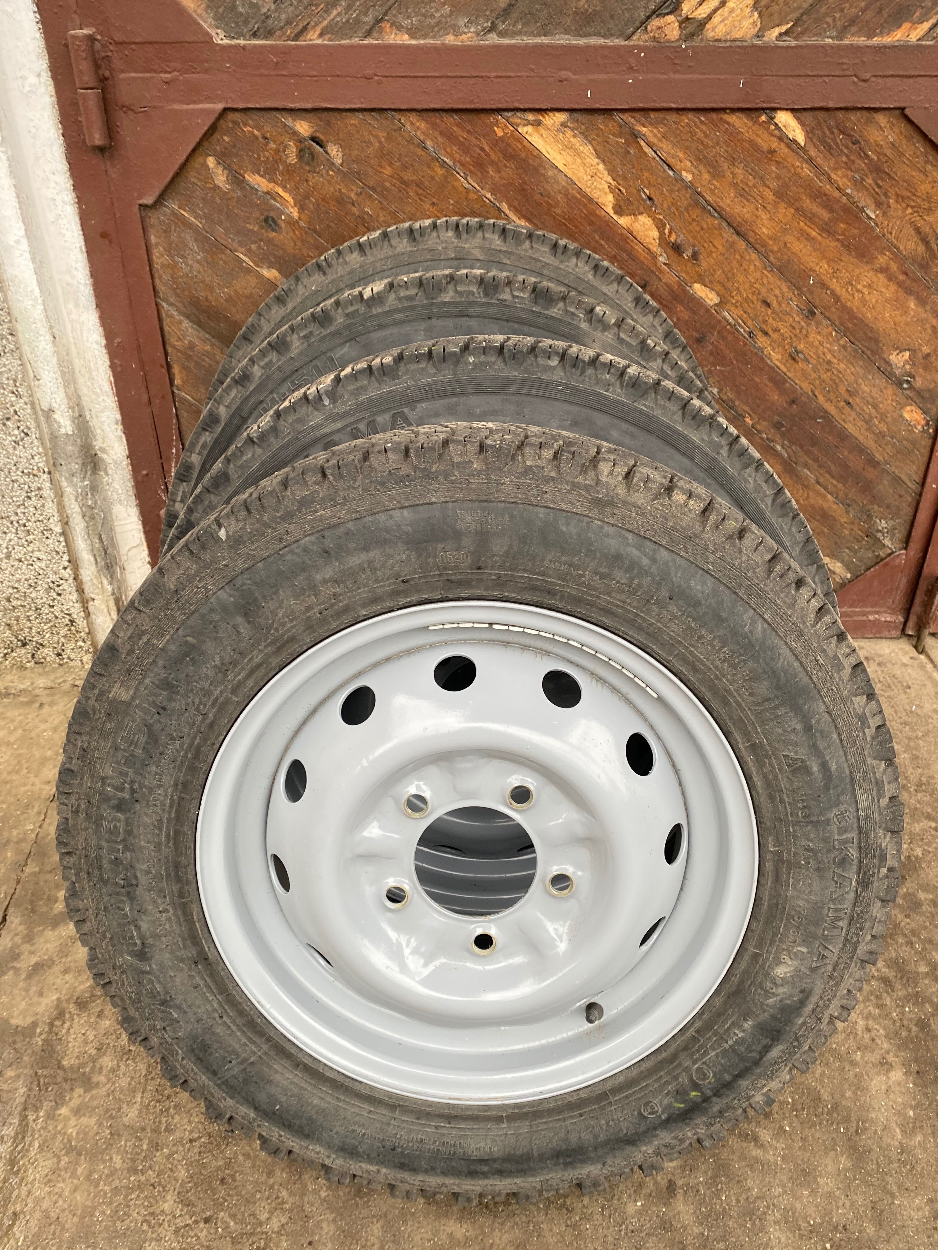 Гуми КАМА с джанти 175/80/16   4броя