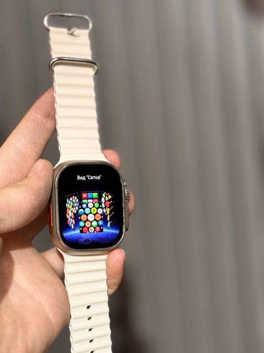 Умные часы с ремешками