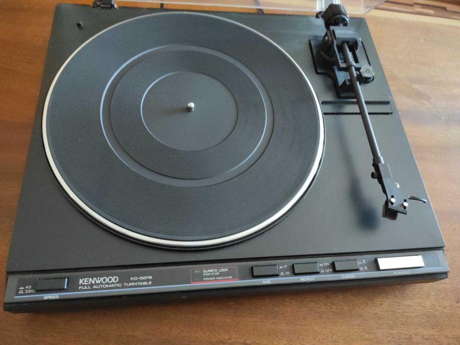 Грамофон Kenwood KD-52FB direct drive + подарък слушалки