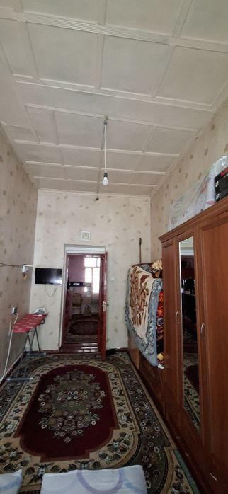 Продаётся 3-х.ком.квартира на земле со дворам 2,5 сотих .Яшнабадском р