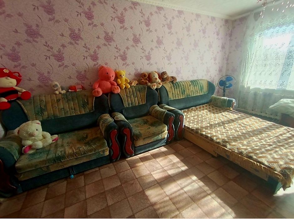 Диван продам б/у