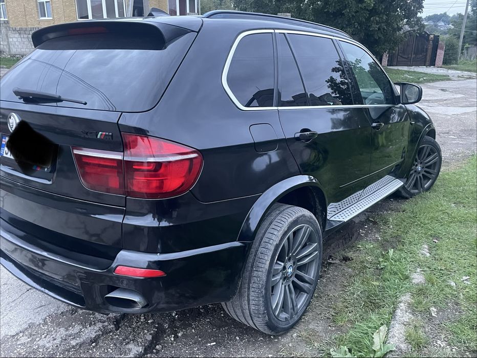 продава BMW E70