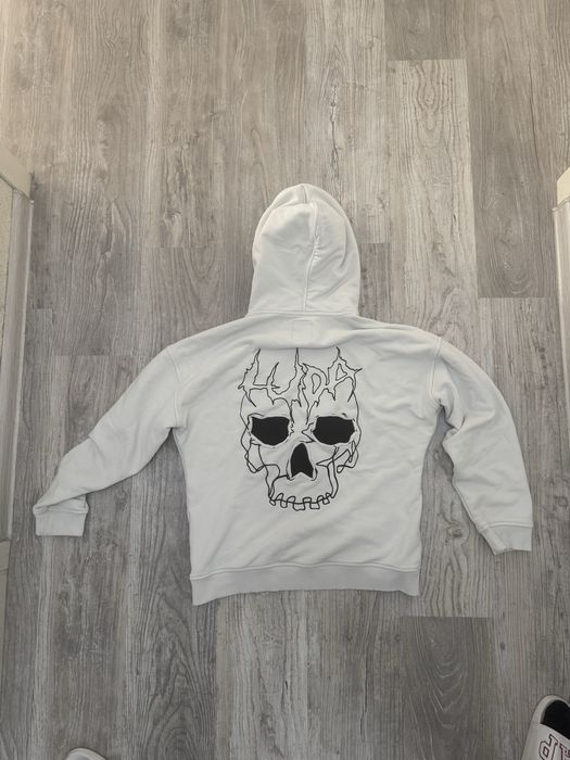 рядко горнище на Luda