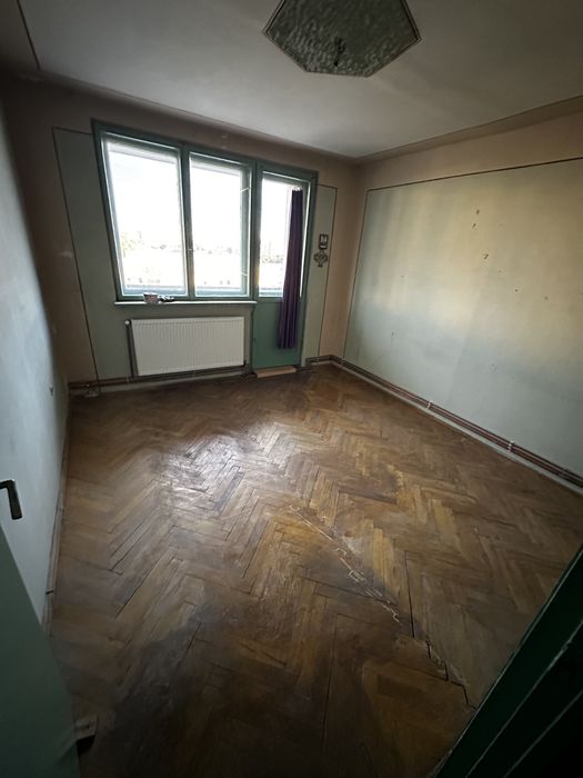 Vand apartament 2 Camere