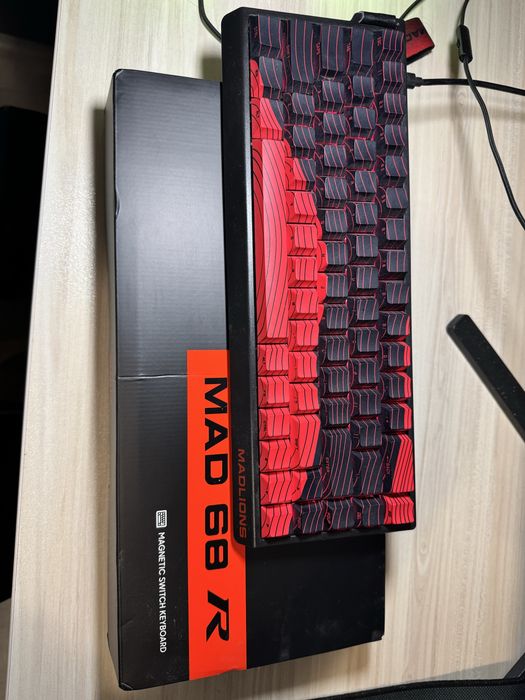Madlion r68 професионална клавиатура