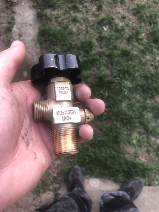 Robinet co2 uz sanitar caznic industrial