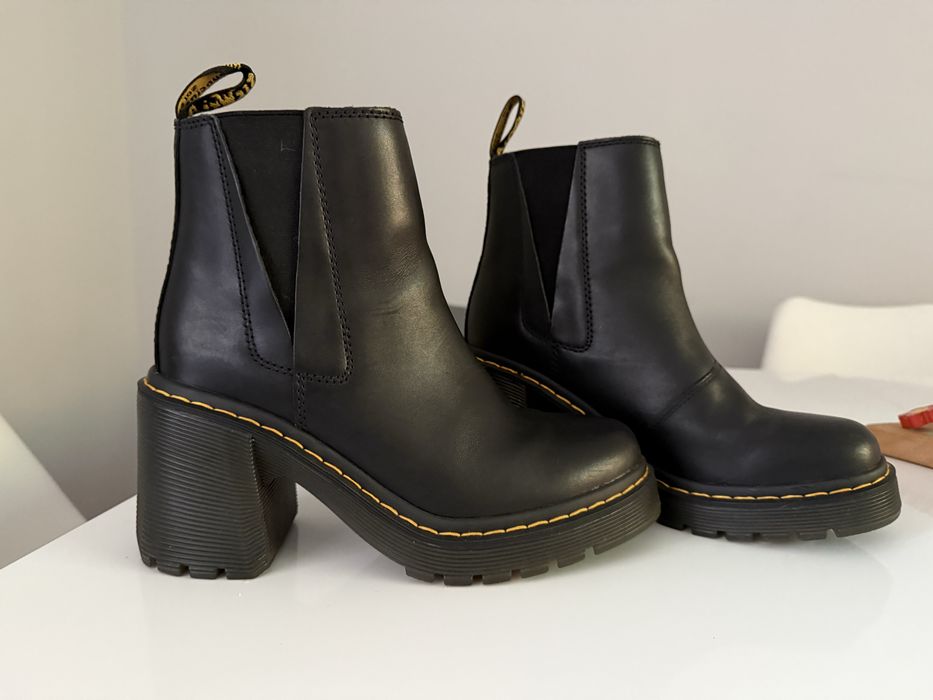 Dr Martens Spence, 39