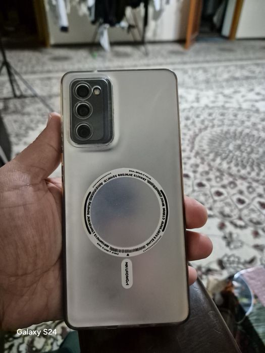 Самсунг с 20 FE сотилади