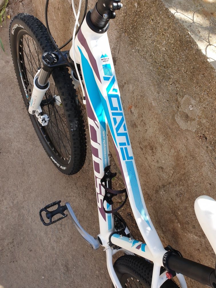 Cross Fusion 27.5 S 3x9 скорости Хидравлика Като нов Дамски