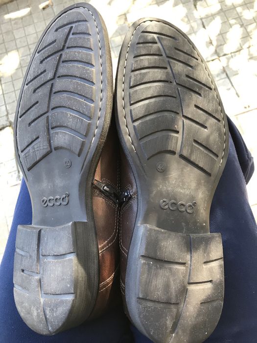 Оригинални кожени боти ECCO 44