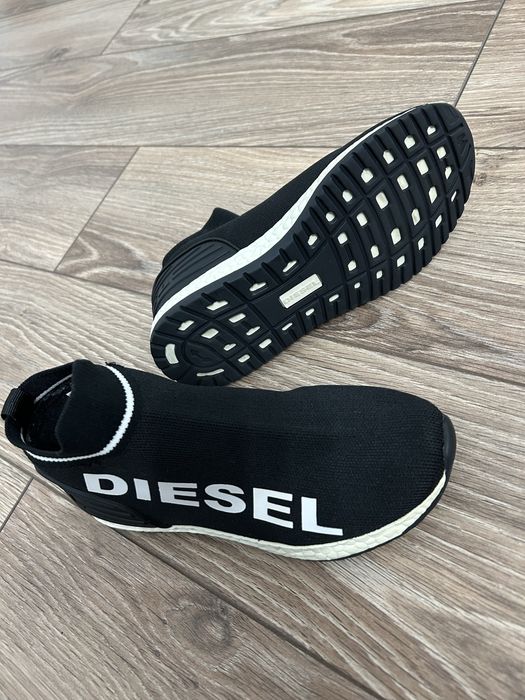 Adidasi diesel unisex copii marimea 33
