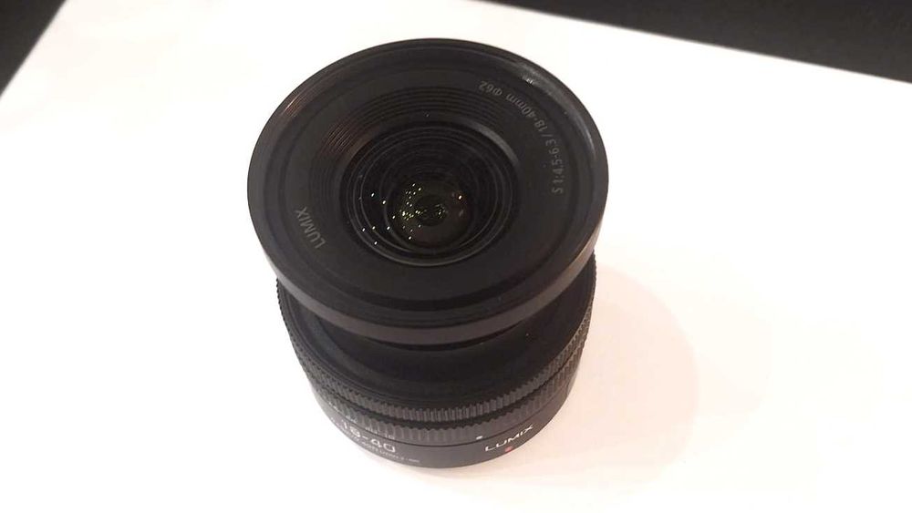 Panasonic Lumix S 18-40mm f/4.5-6. L-Mount