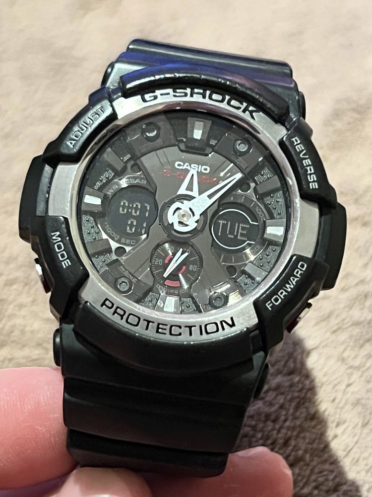 Часовник Casio G-shock