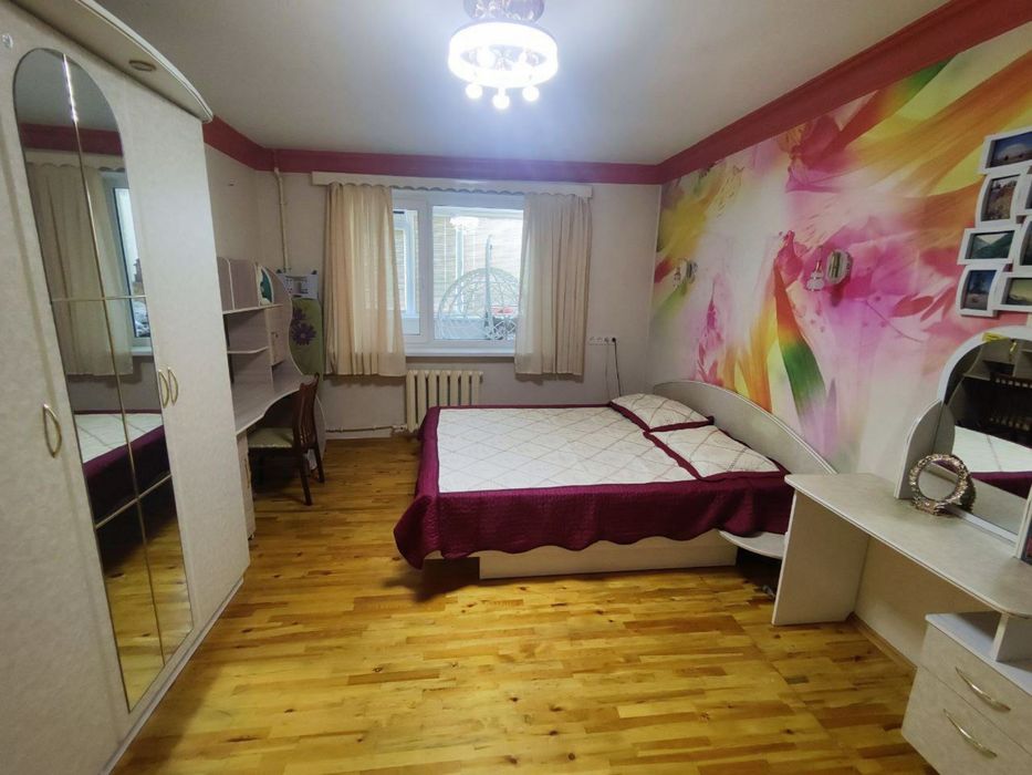 Парк Бобура, мебель и техника
