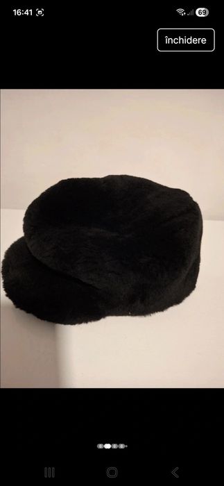 Sapca din blana artificială