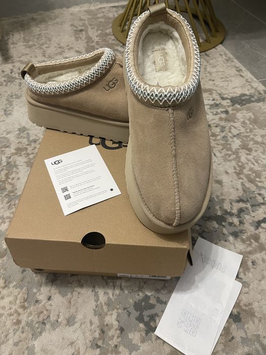 Ugg marimea 40 noi