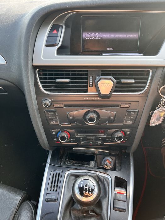 Audi a4 b8 volan dreapta
