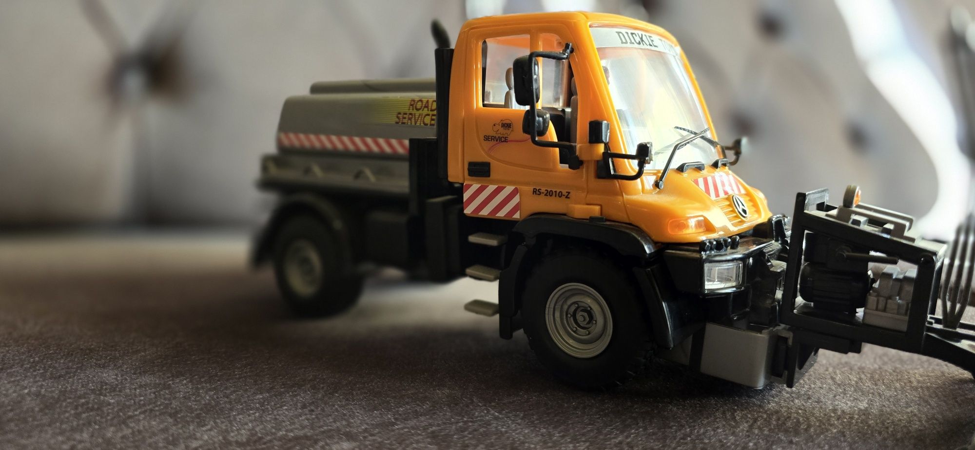 Dickie Toys - Road Service - Asphalt Vehicle