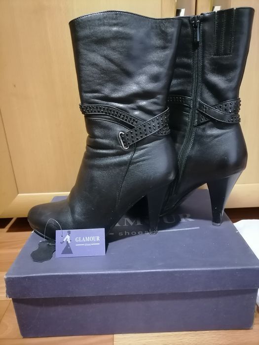 Обувь женская сапоги