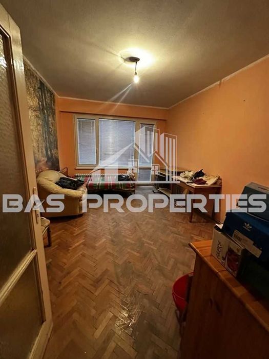 Продава се Двустаен апартамент в София, Свобода - 60 кв.м за 2100 €/кв.м - Снимка #1