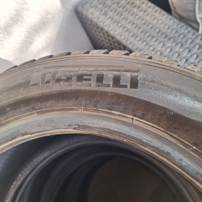 Vand anvelope Pirelli
