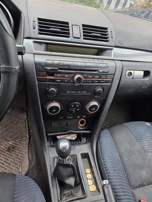 Мазда 3 1.6 хди На части! Mazda 3 1.6 hdi