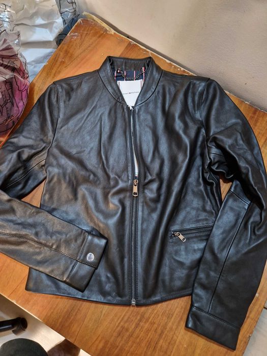 Geaca dama de piele Tommy Hilfiger, marimea 4 (xs-s), originala!