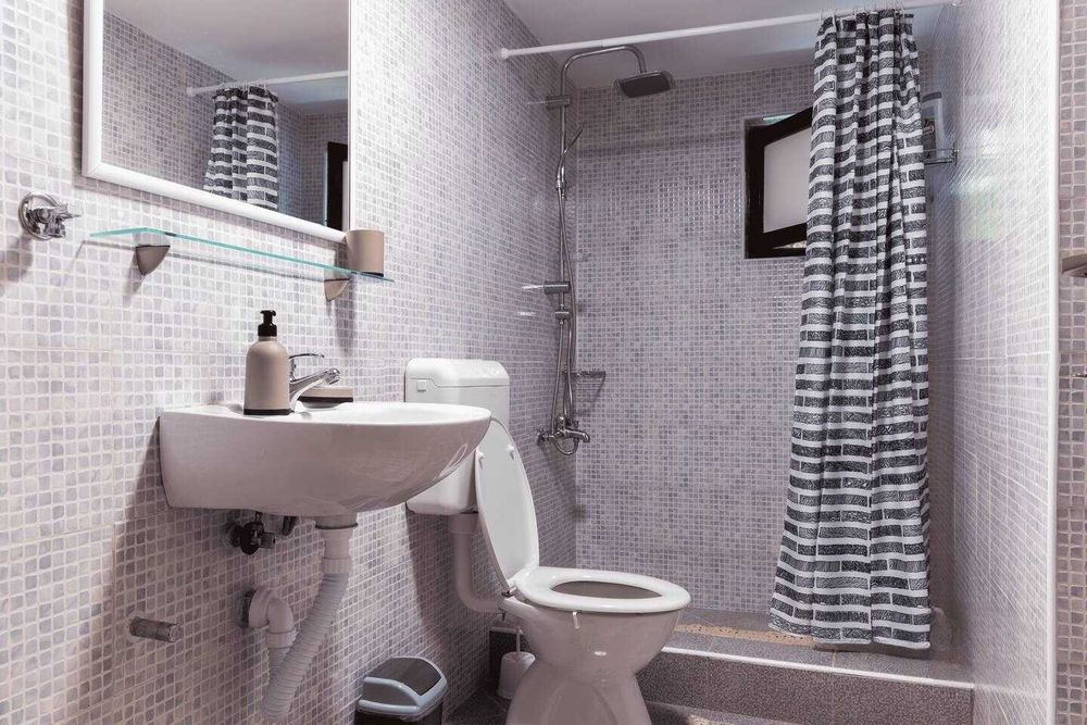 Дава се под наем Двустаен апартамент в София, Изток - 64 кв.м за 549 € - Снимка #8