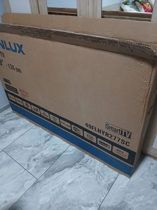 Vând  TV smart finlux