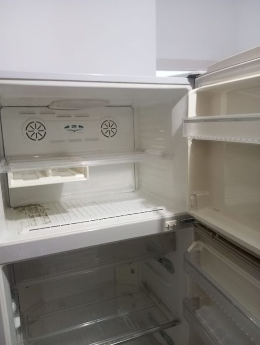 Продается холодильник