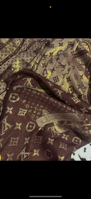 Esarfa Louis Vuitton