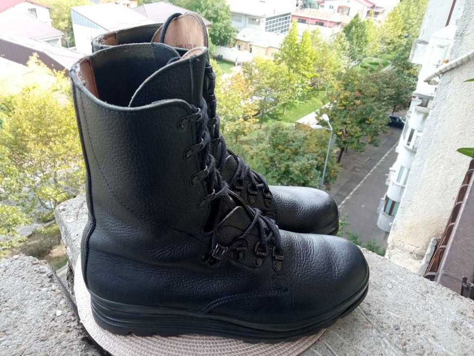 Bocanci combat Bally, mar. 44 (28.5 cm)