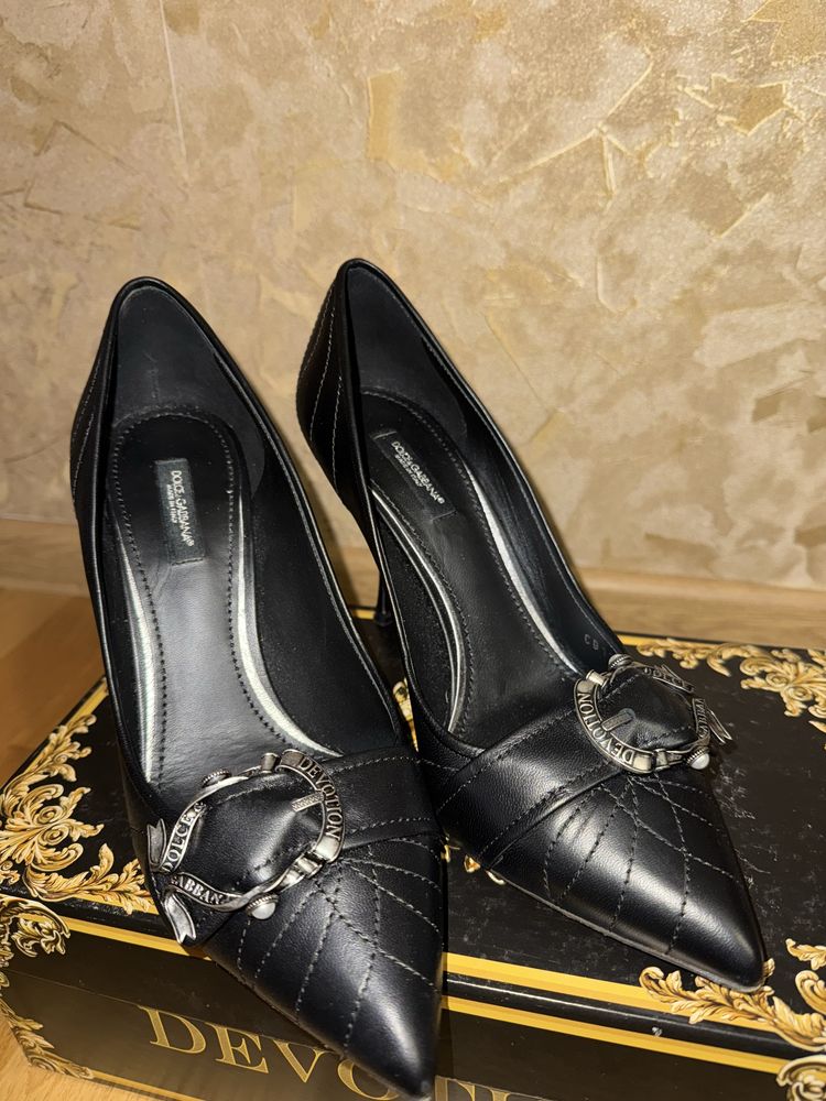 Pantofi cu toc Dolce Gabbana