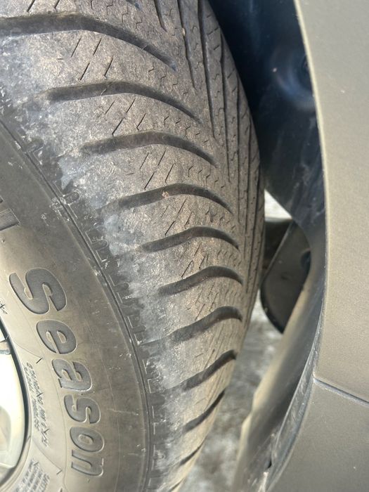 R17. Largo SROCHNO SATILAD (zimniy yolka baloni)