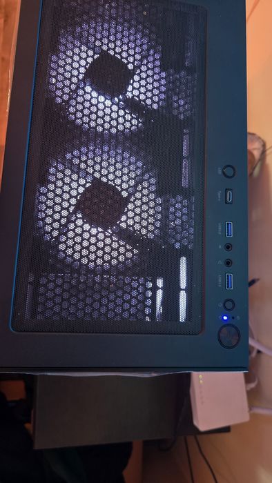 Pc gaming Ryzen 5 7500f, Rx 6800 16 gb