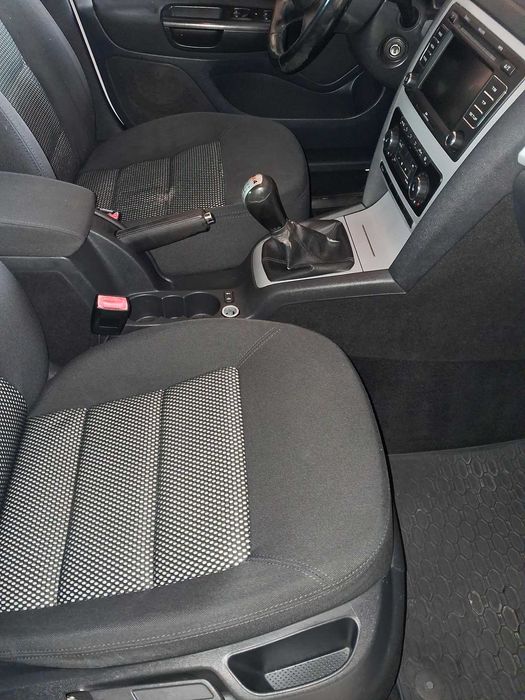 Vand autoturism SKODA OCTAVIA 4X4 , stare buna