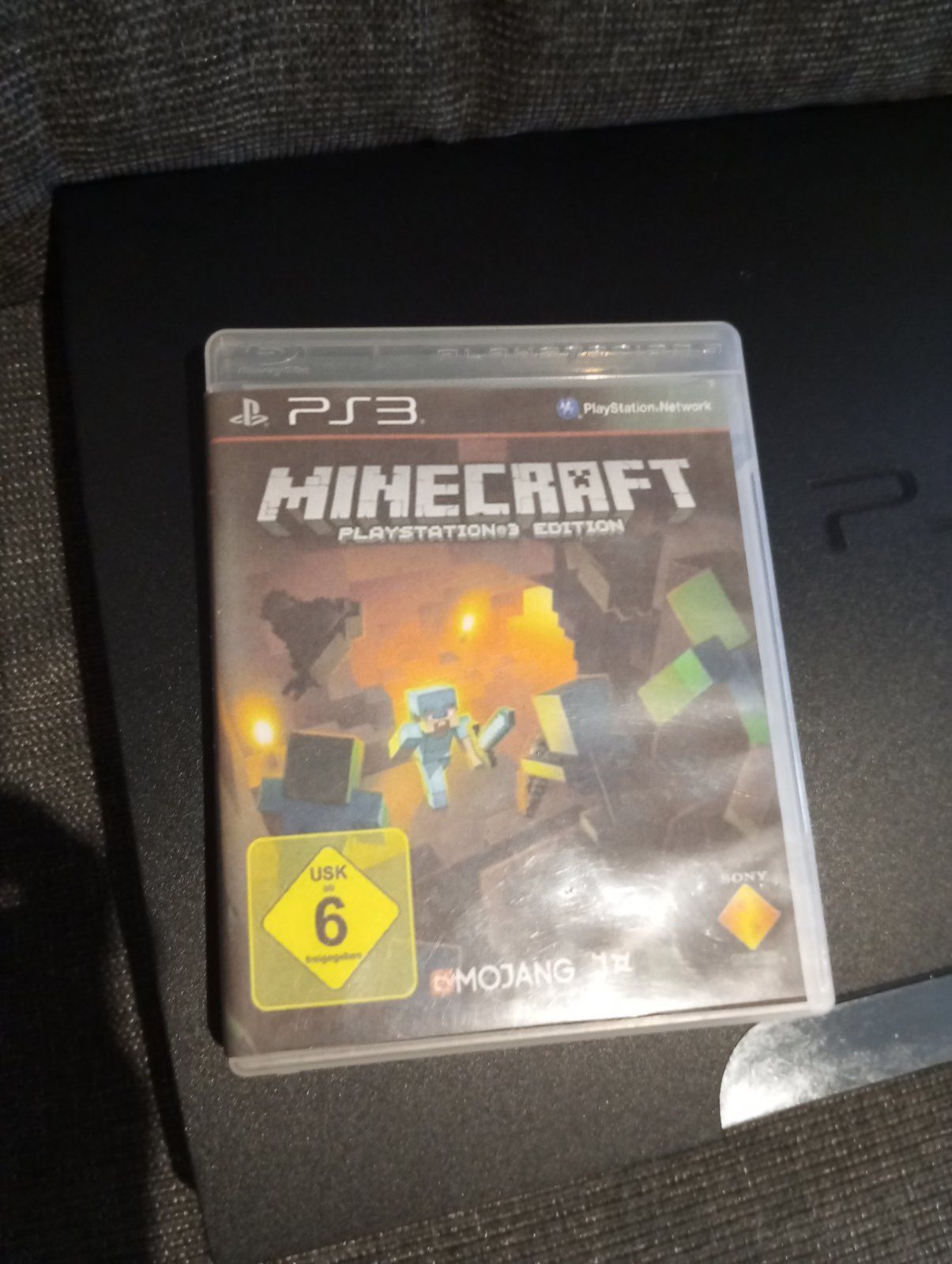 PlayStation 3 Slim 500GB + minecraft + волан с педали 

Продавам Sony