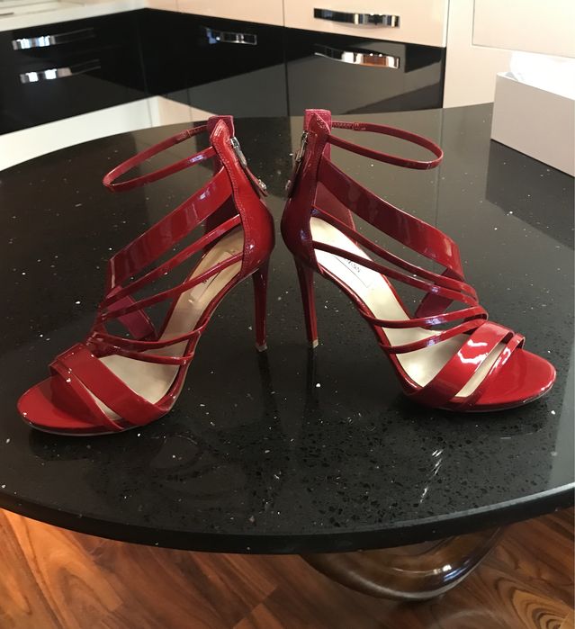 Оригинални сандали на ток Guess, Roberto Botella естествена кожа