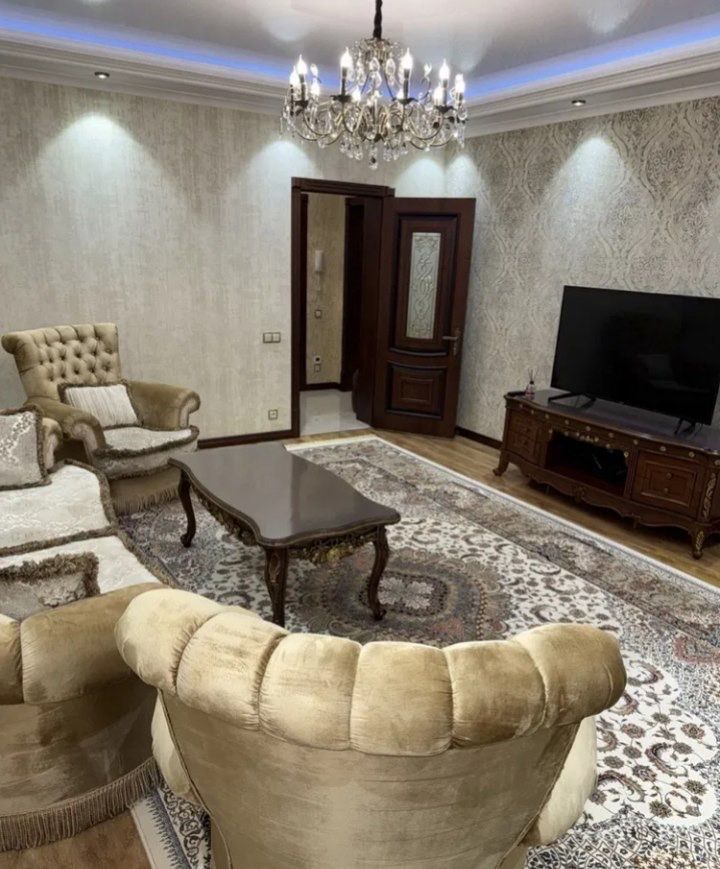 Мирабадский Айбек метро