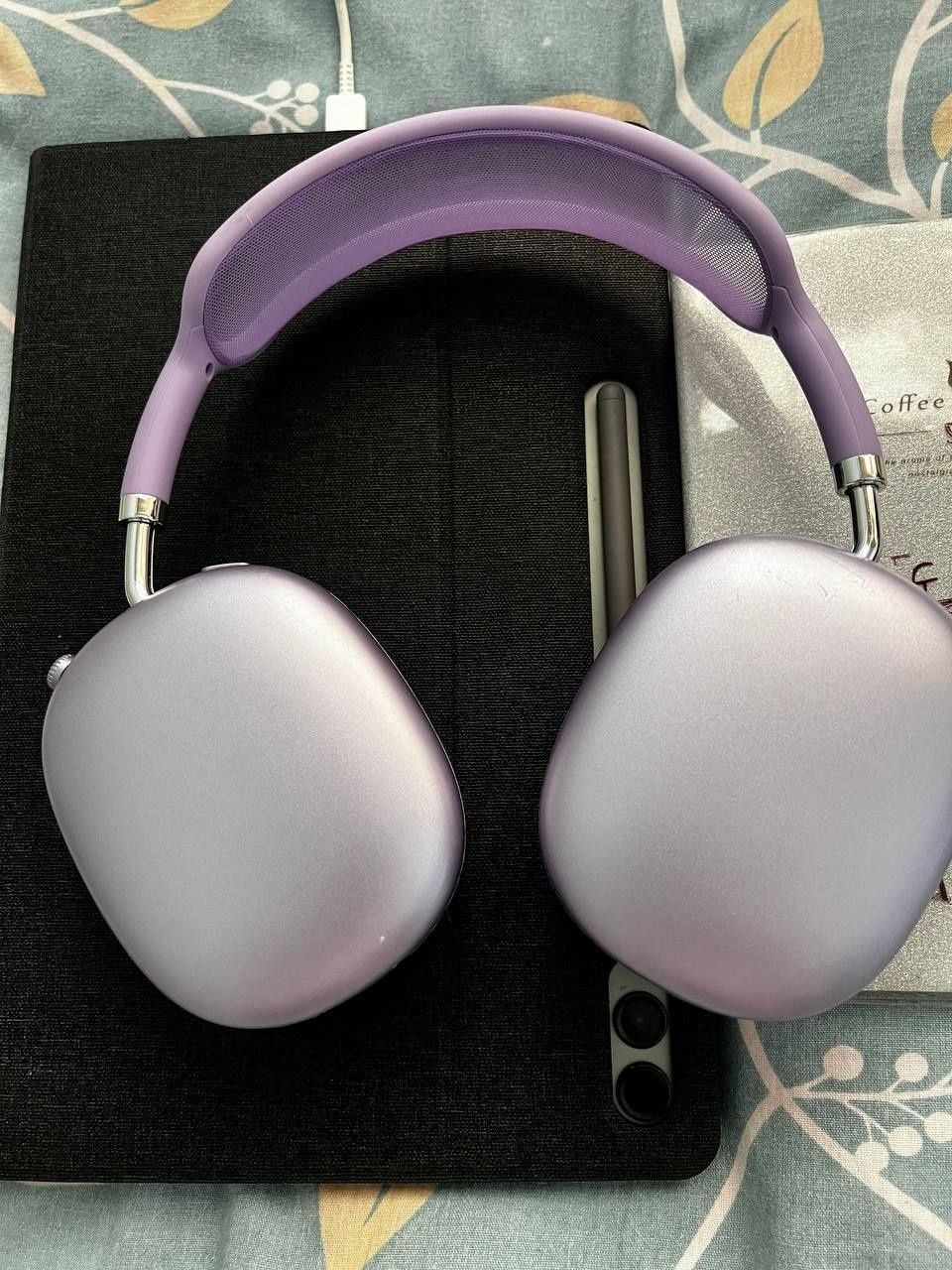 Apple AirPods Max 2
